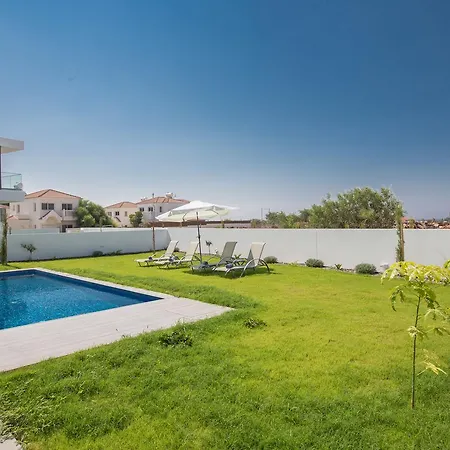 Nissi Pearl Villas * Ayia Napa