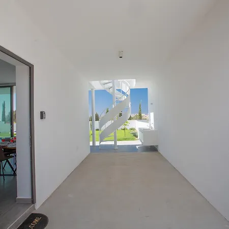 Nissi Pearl Villas